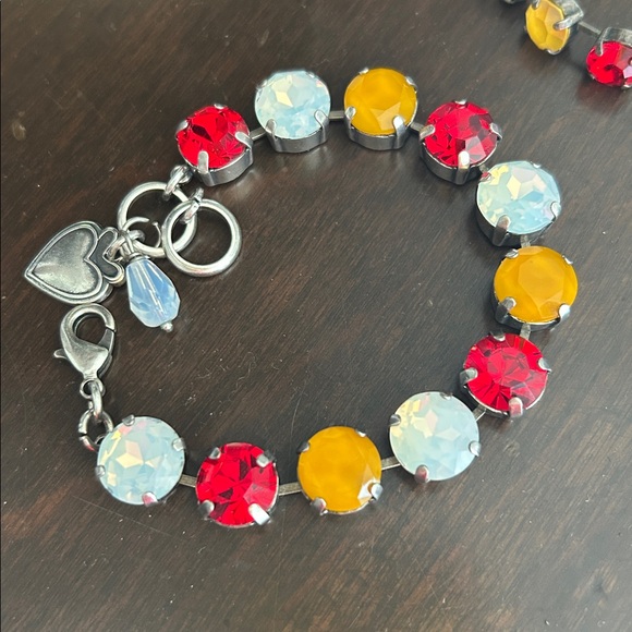 Mariana Chiefs colors necklace and bracelet - Picture 4 of 6